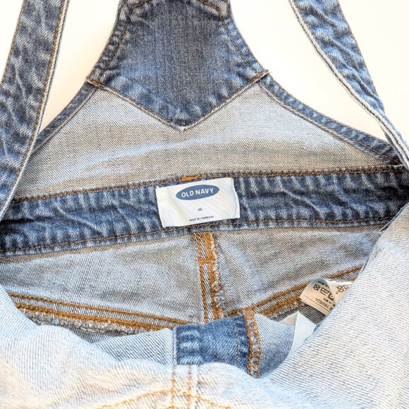Old Navy Denim Overall Shorts - Picture 4 of 5